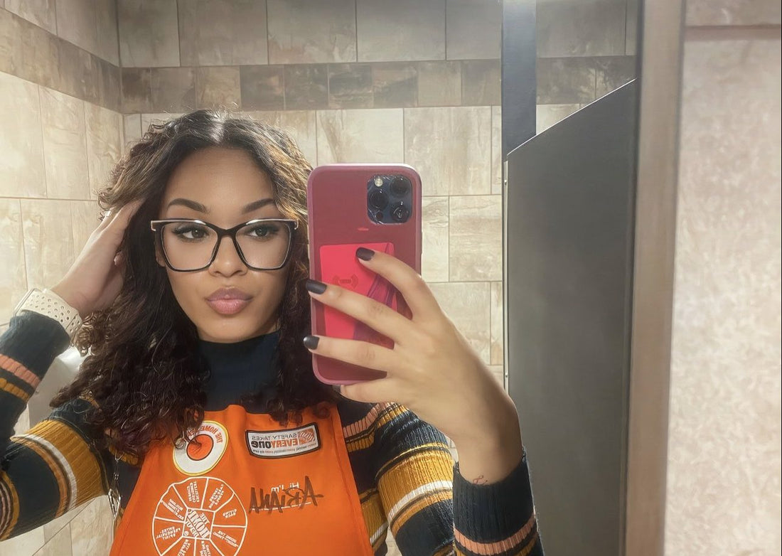 Ariana Josephine, better known as the "Home Depot Girl," has become an internet sensation after gaining praise for her decision not to join OnlyFans.